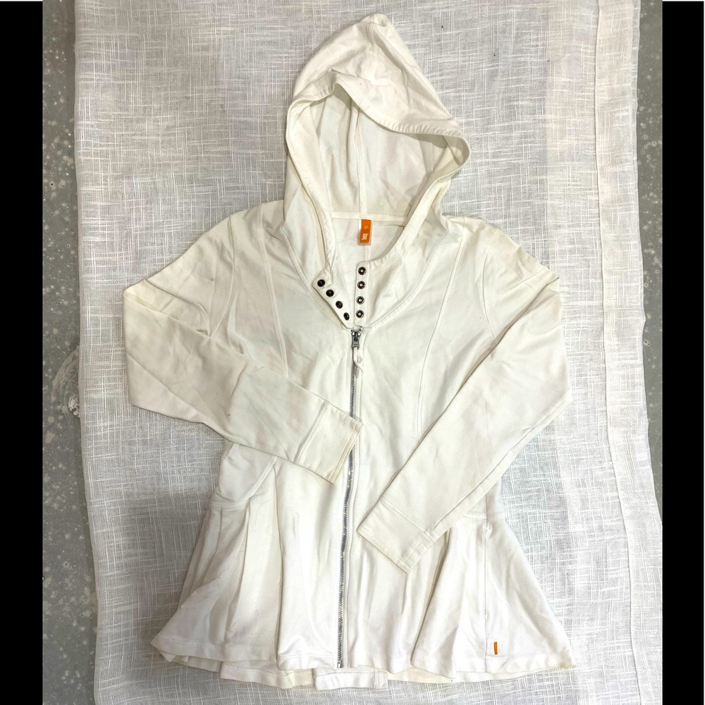 Lucy cream color Peplum Hoodie Size M
